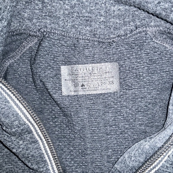 Lot‎ of 5  –Athleta Leggings,tops,jacket – Women's Size XS - Picture 6 of 9